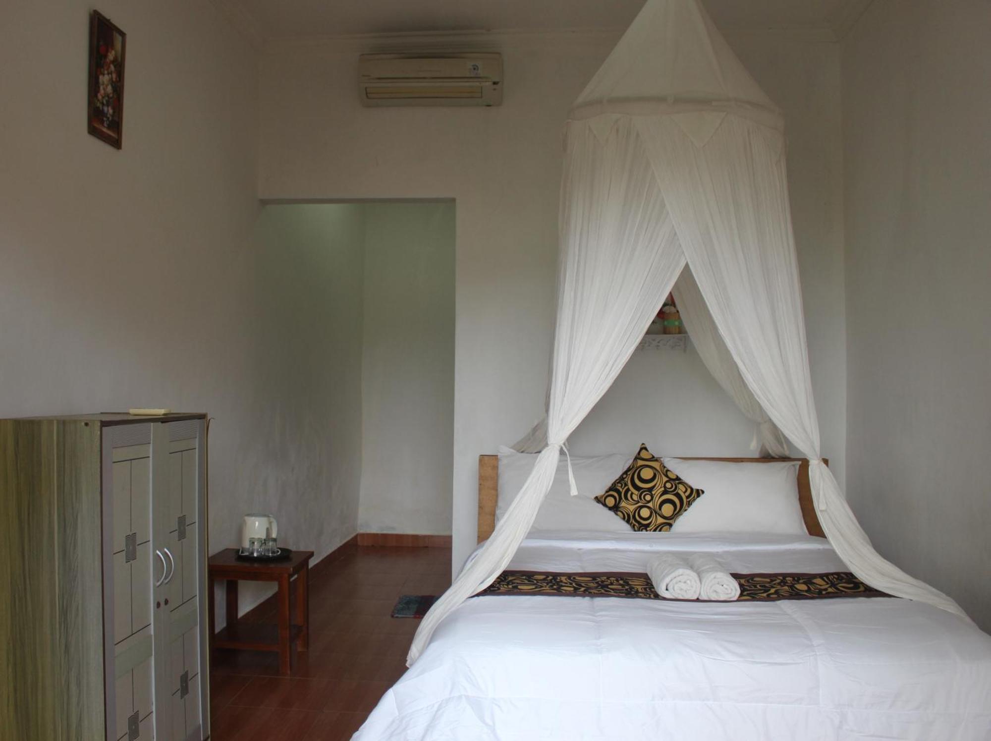 Kusuma Abiakta Sea Side Lembongan Hotel Kültér fotó