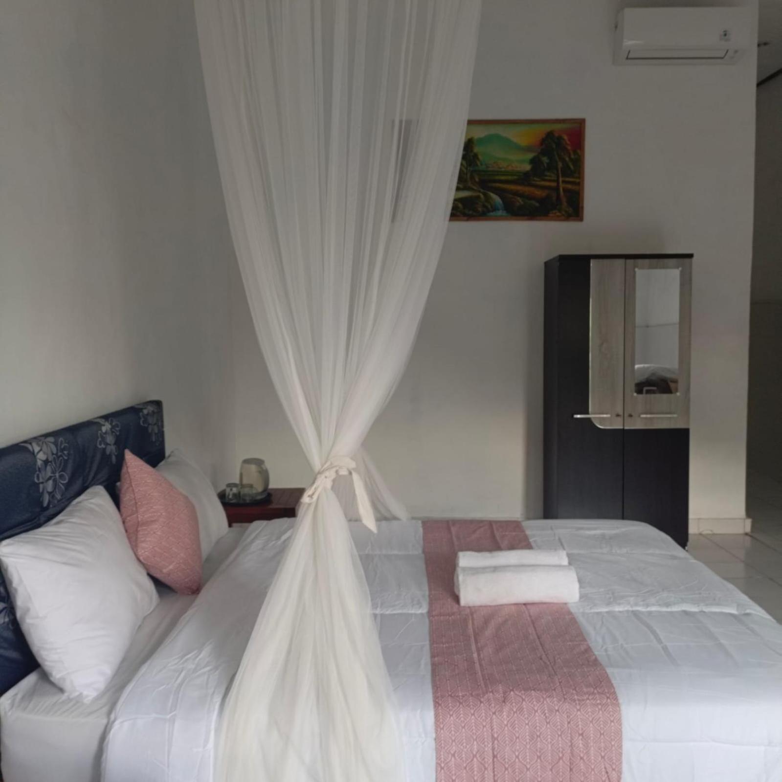 Kusuma Abiakta Sea Side Lembongan Hotel Kültér fotó